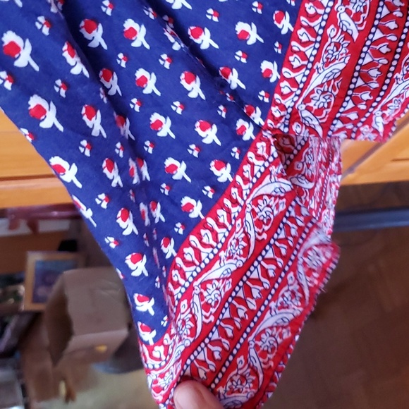 1x Super Fun Tunic - Picture 4 of 4